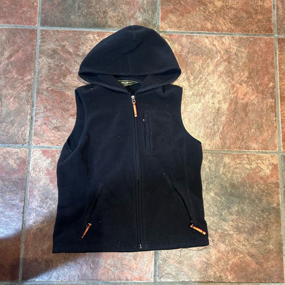 Eddie Bauer slave less vest  with hood